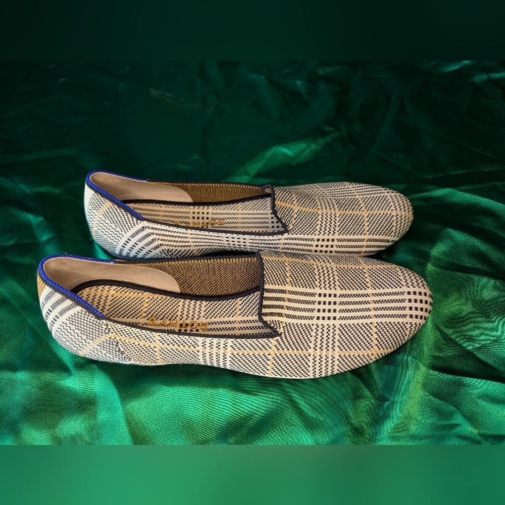 Women's rothy shoes